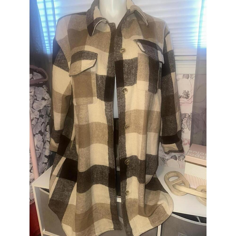 Chic Soul Plaid Longer Length Shacker